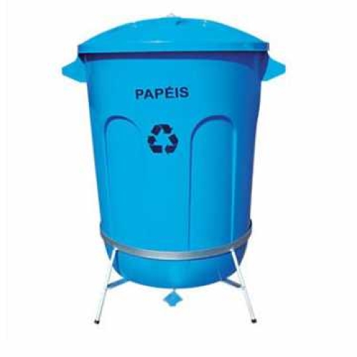 Lixeiras recicláveis: modelos e materiais disponíveis no mercado