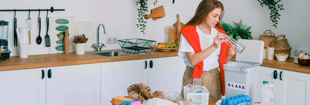 5 Hábitos Sustentáveis que Começam com a Escolha da Lixeira Certa